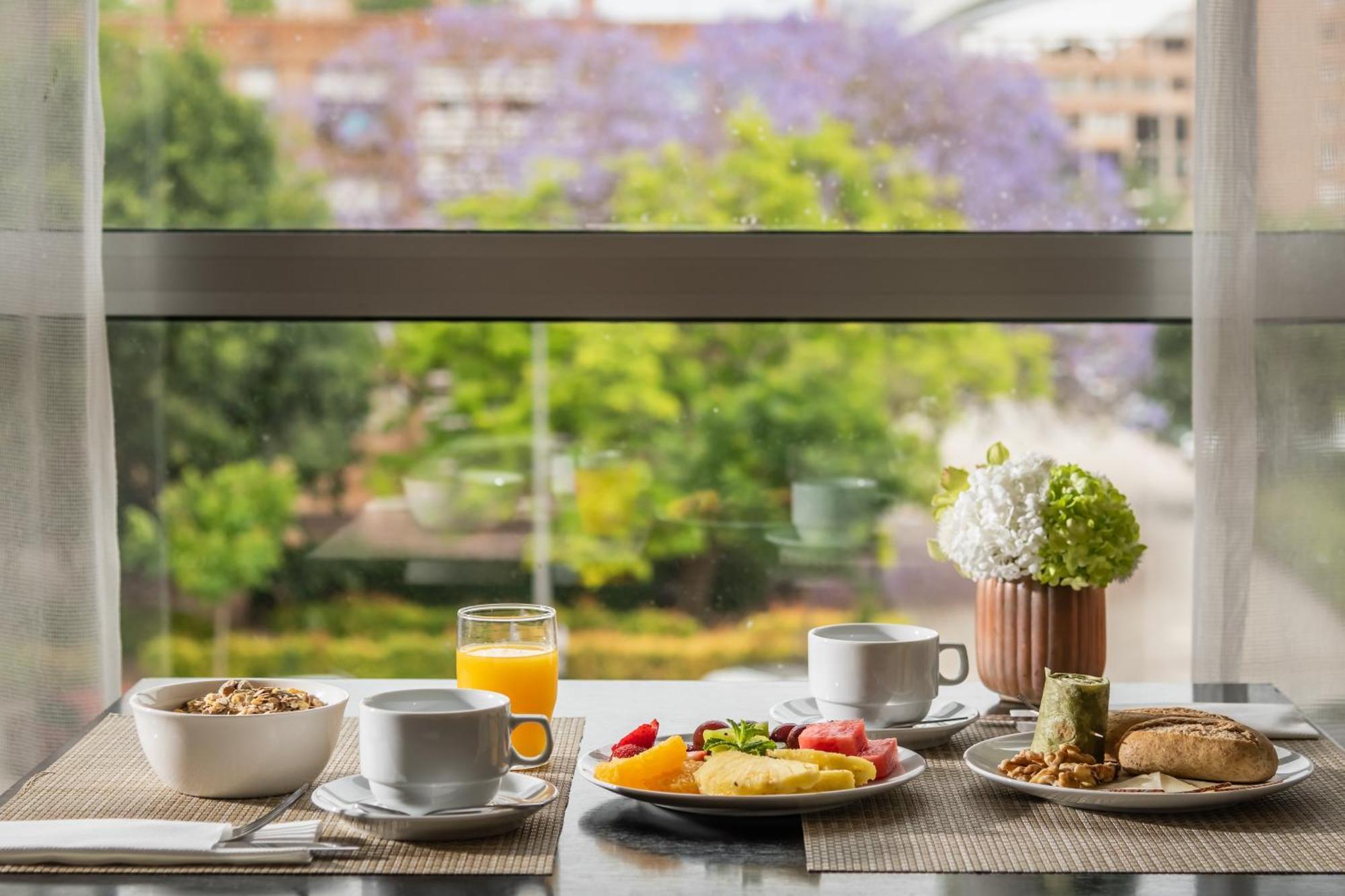 Hotel Medium Walencja Zewnętrze zdjęcie